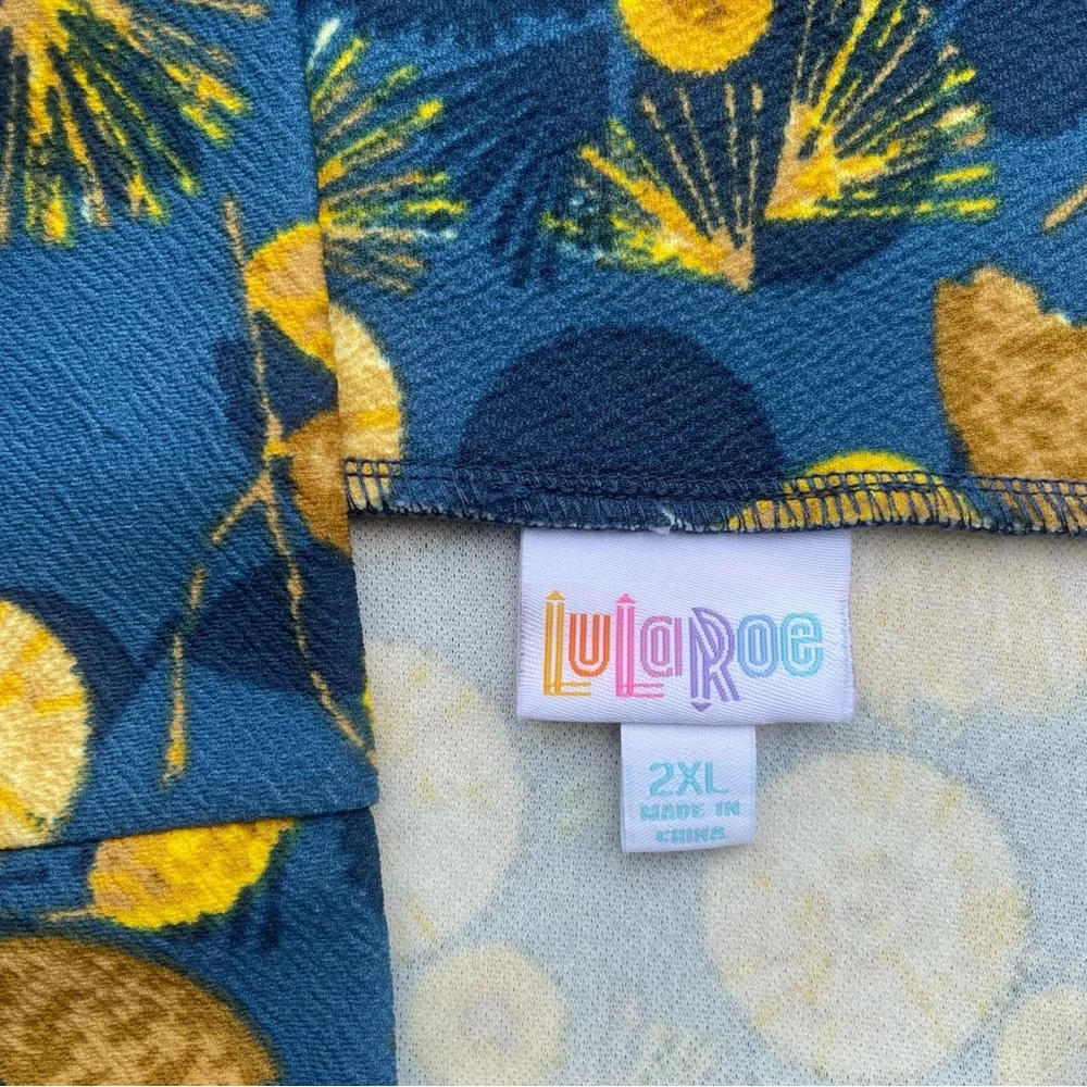 Plus Size LuLaRoe Printed Skirt Size 2XL - Picture 4 of 5